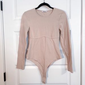 Reoria Light Tan Ribbed Bodysuit, Size Large